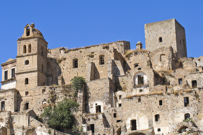 Craco elhagyatott városa