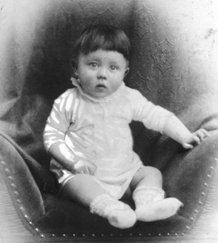 Hitler gyermekkori képe