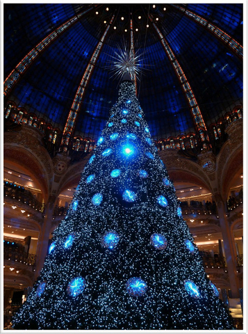 Karácsonyi dekoráció Párizs