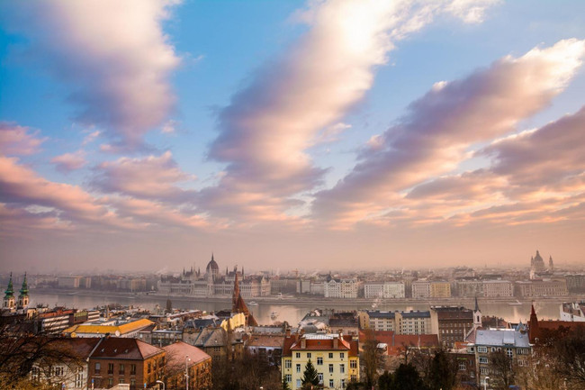 Egyre vonzobbá válik Budapest a befektetőknek